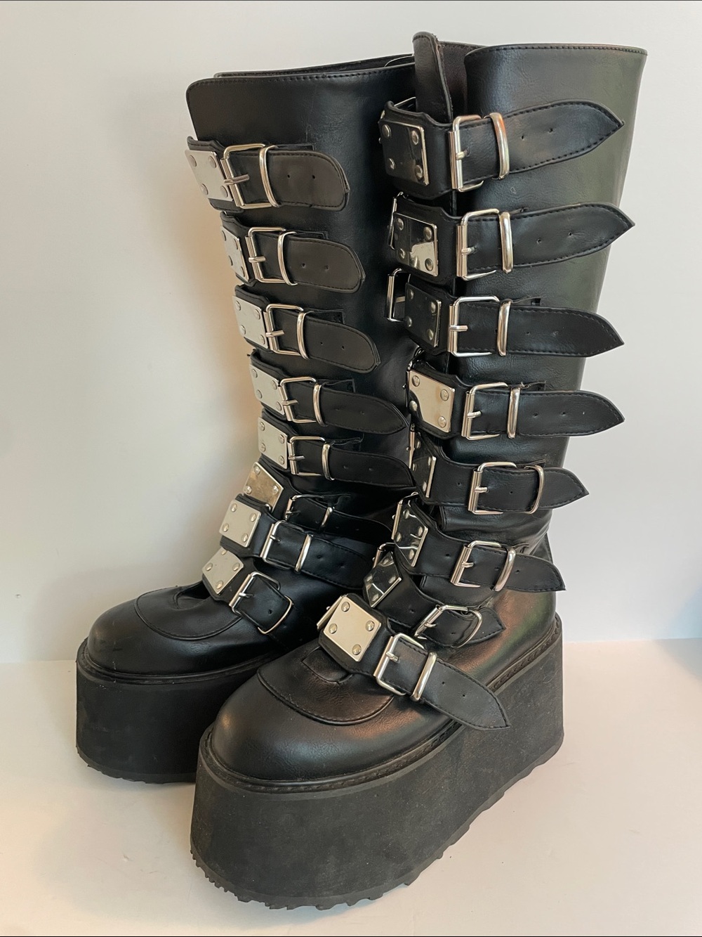 Demonia Boots size 9 - Picture 3 of 6